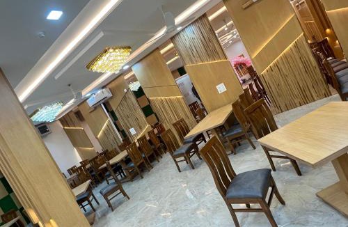Barsana Hotel | Hotel Shri Radha Orchid Barsana