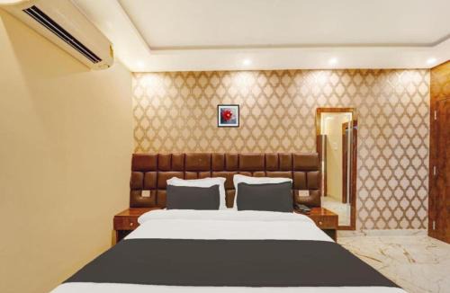 Rakabganj Hotel | Hotel Silver Star
