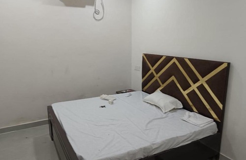 Varanasi Hotel | Hotel Sylvania Palace