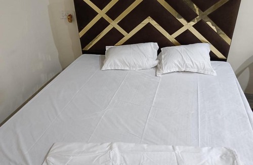 Varanasi Hotel | Hotel Sylvania Palace