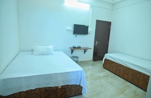 Sualkuchi Hotel | Hotel Tricon Residency