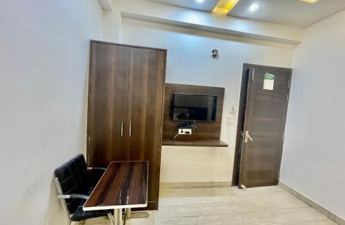 Taj Ganj House | Hotel Urban Home Stay Near Taj mahal