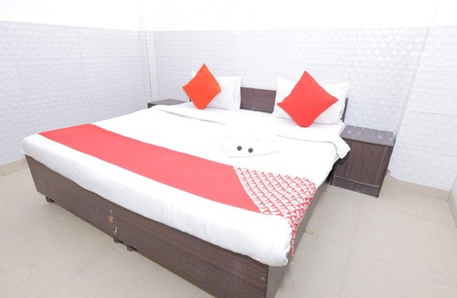 Agra Bed & Breakfast | Hotel ZoVo Agra
