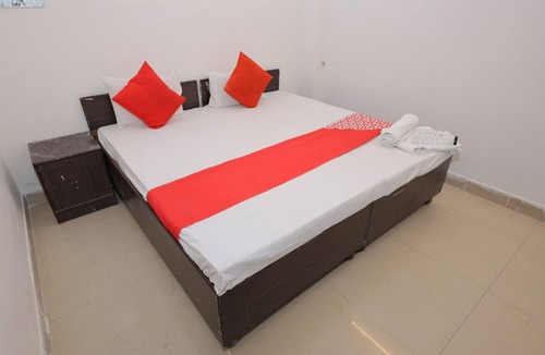Agra Bed & Breakfast | Hotel ZoVo Agra