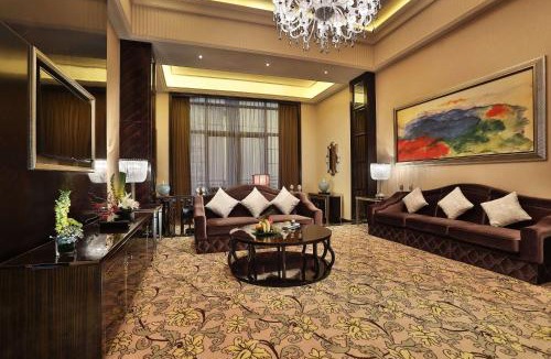 Shuangliu District Hotel | Howard Johnson Agile Plaza Chengdu