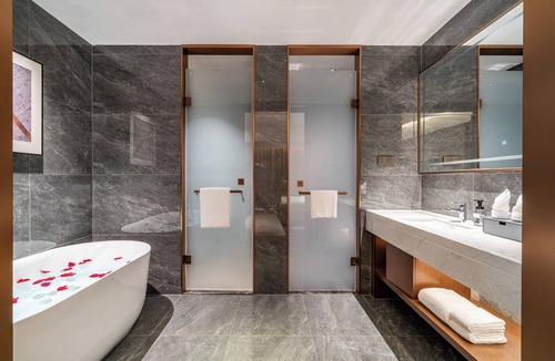 Xindu Hotel | Howard Johnson By Wyndham Zun Ju Hotel Cheng Du
