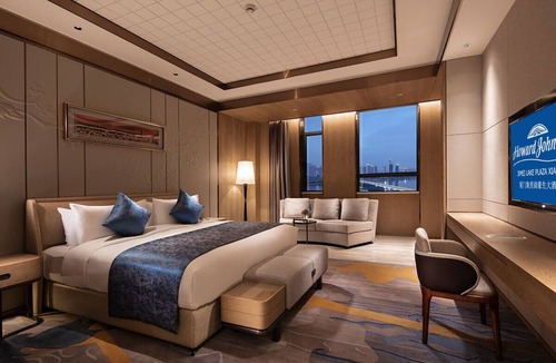 Jimei Hotel | Howard Johnson by Wyndham Jimei Lake Plaza Xiamen