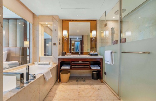 Huangdao Hotel | Howard Johnson Kangda Plaza Qingdao