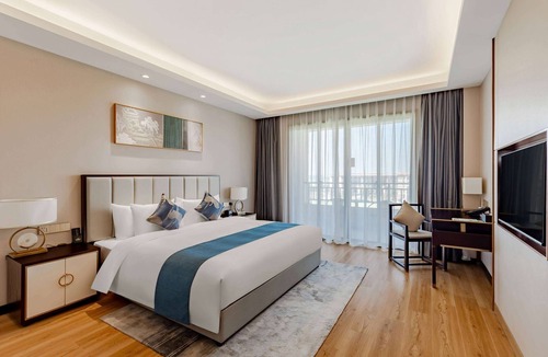 Lieshan District Hotel | Howard Johnson Lakeview Hotel Huaibei