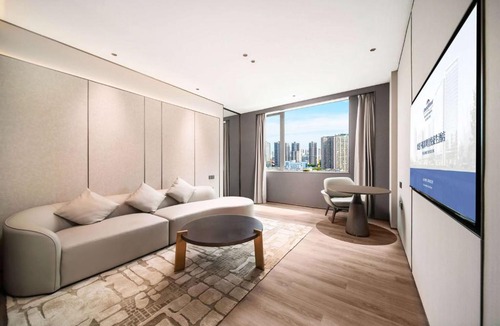 Shajing Hotel | Howard Johnson Royal Hotel Shenzhen