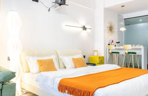 Jeifangbei Central Business District Apartment | Huafu Riverview B&B