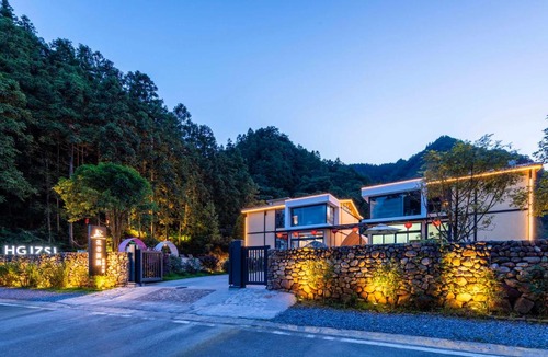 Chaqiyu Hotel | Huagu Jianzhu Guesthouse (Zhangjiajie National Forest Park Branch)