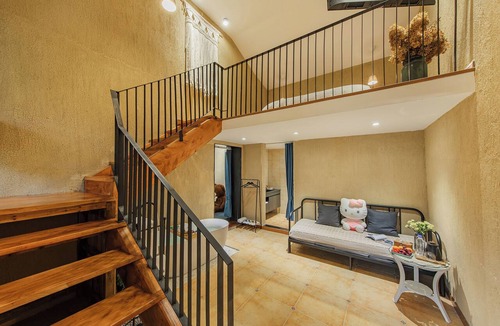 Tonglu County Hotel | Hualu Yuejian Parent Child Homestay