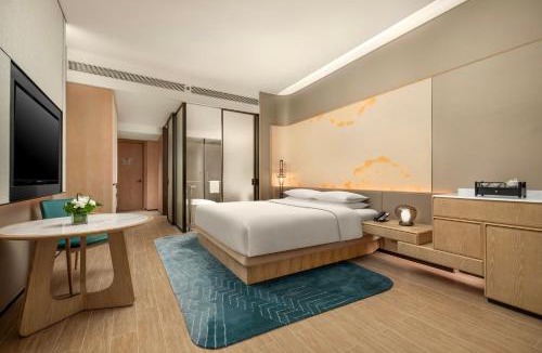 Yinhai Resort | HUALUXE Beihai Silver Beach Resort by IHG