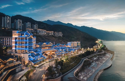 Wushan Hotel | Hualuxe Chongqing Wushan by IHG