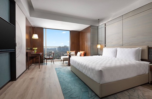 Haining Hotel | HUALUXE Haining by IHG