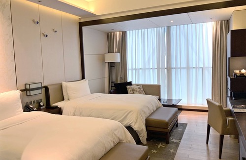 Qingshanhu Qu Hotel | HUALUXE Nanchang Hightech Zone