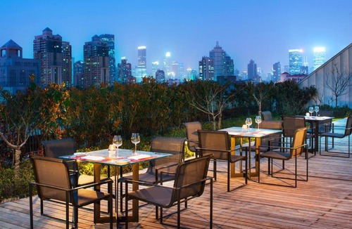 Xuhui Hotel | HUALUXE Shanghai Twelve At Hengshan
