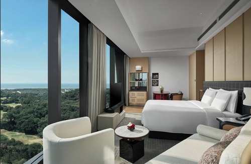 Bao'an Hotel | HUALUXE Shenzhen Bao'an by IHG