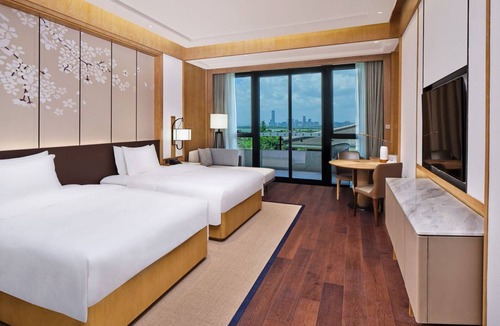 Wujiang Hotel | HUALUXE Suzhou Bay Hot Spring Resort by IHG