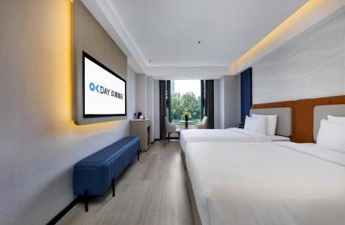 Buji Hotel | Huanman Hotel Shenzhen Buji Shiyaling Metro Station Branch
