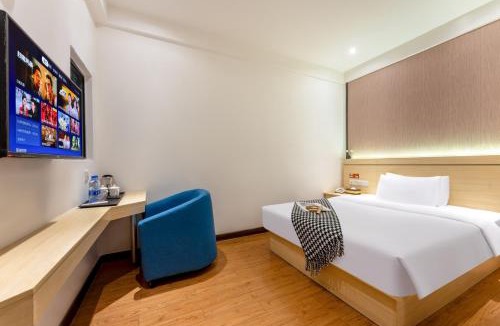Haizhu Hotel | Huasheng Hotel - Guangzhou Sun Yat-sen University Lujiang Metro Station Branch