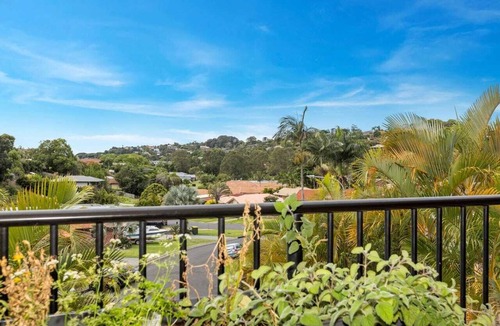 Banora Point House | Huge Modern Home close to everything!