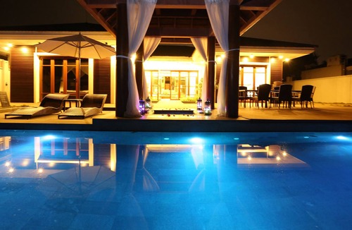 Huidong Villa | Hui Zhou Hou Niao Shui Rong Zhuang Villa