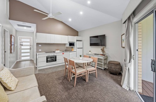 Raworth Hotel | Hunter Oasis