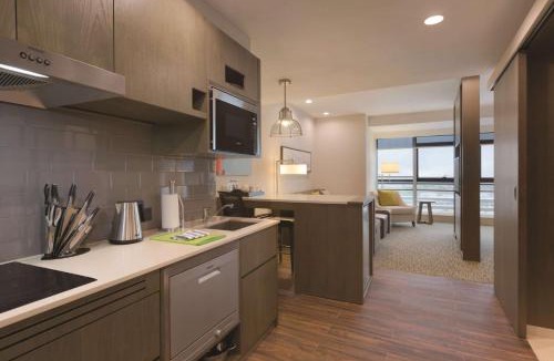 Bao'an Hotel | Hyatt House Shenzhen Airport
