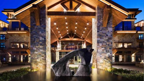 Songjianghe Hotel | Hyatt Regency Changbaishan