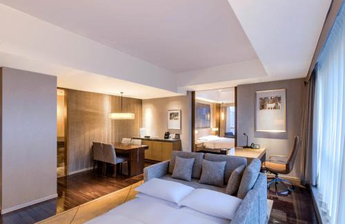 Jiang Bei Hotel | Hyatt Regency Chongqing Hotel