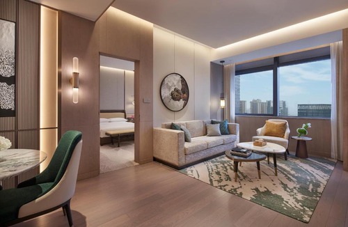 Yuzhong Hotel | Hyatt Regency Metropolitan Chongqing