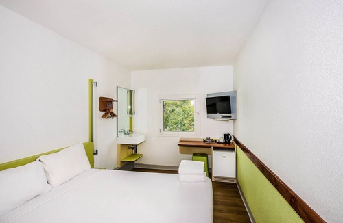 St Peters Hotel | Ibis Budget St Peters