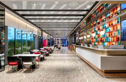 Dongguan City Center Hotel | Ibis Dongguan Qifeng Park Metro Station