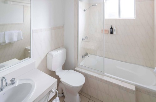 Orange East Hotel | ibis Styles Orange