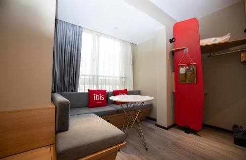 Bin Hu District Hotel | Ibis Wuxi Jiangnan University Town