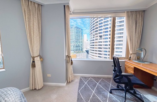 Sydney Central Business District Apartment | Iconic Harbour Views at Quay West Sydney
