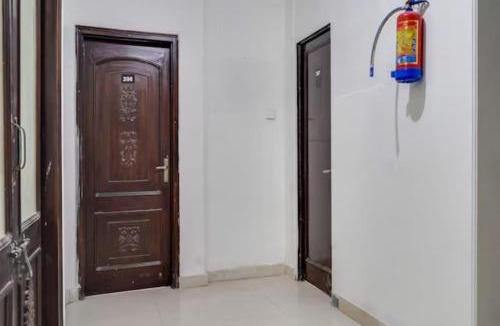 Noida Hotel | ICY Yellow Park Inn