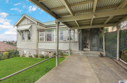 Katoomba Cottage | Idlehour Cottage Lovely views