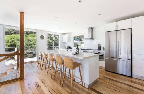 Yallingup House | Idlehour Panoramic Retreat by Yallingup Beach