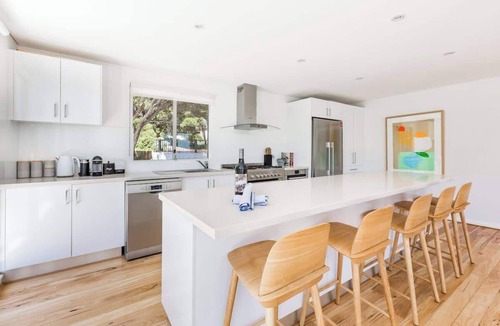 Yallingup House | Idlehour Panoramic Retreat by Yallingup Beach