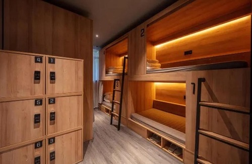 Huangpu Hotel | Iforest People Square Grand Theatre