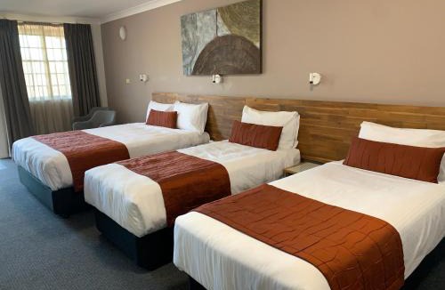 Taree Hotel | In Town Motor Inn