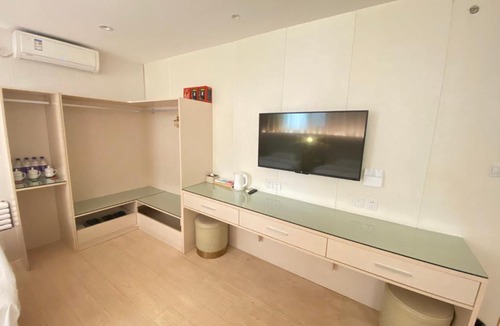 Chaoyang Hotel | Inner Mongolia Hotel Beijing - 300m to CUC Metro, Easy Access to Forbidden City & Universal Studios