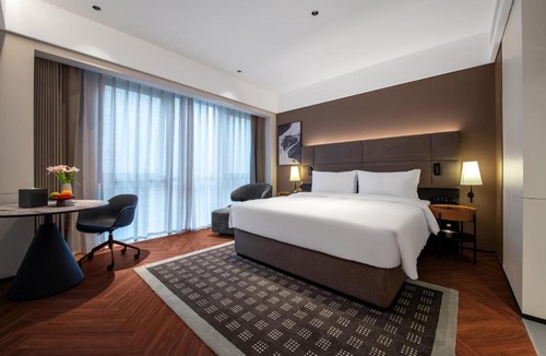 Shuangliu District Hotel | Intercity Hotel Chengdu Erjiang Temple Metro Station
