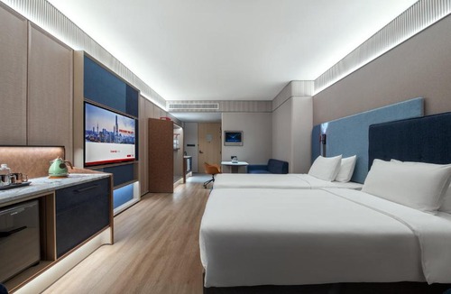 Central Business District Hotel | Intercity Shenzhen Futian Huanggang