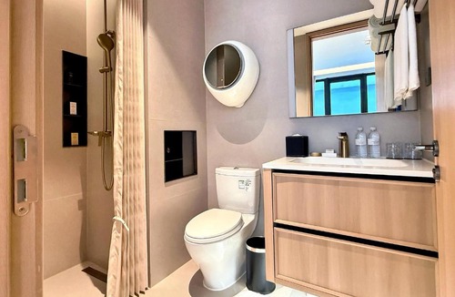 Jing'an Hotel | InterContinental Hotels Shanghai Jing'An Ser Apt.by IHG