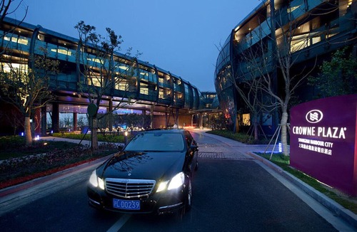 Pudong Hotel | InterContinental Shanghai Harbour City by IHG