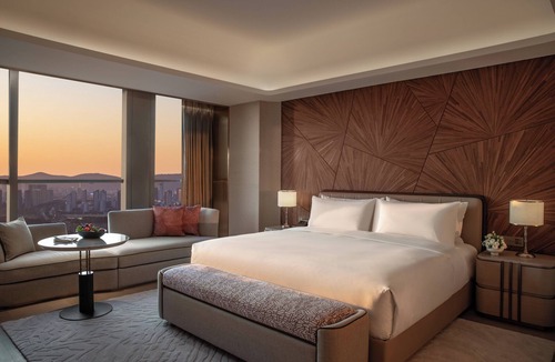 Bin Hu District Hotel | InterContinental Wuxi Taihu New City by IHG